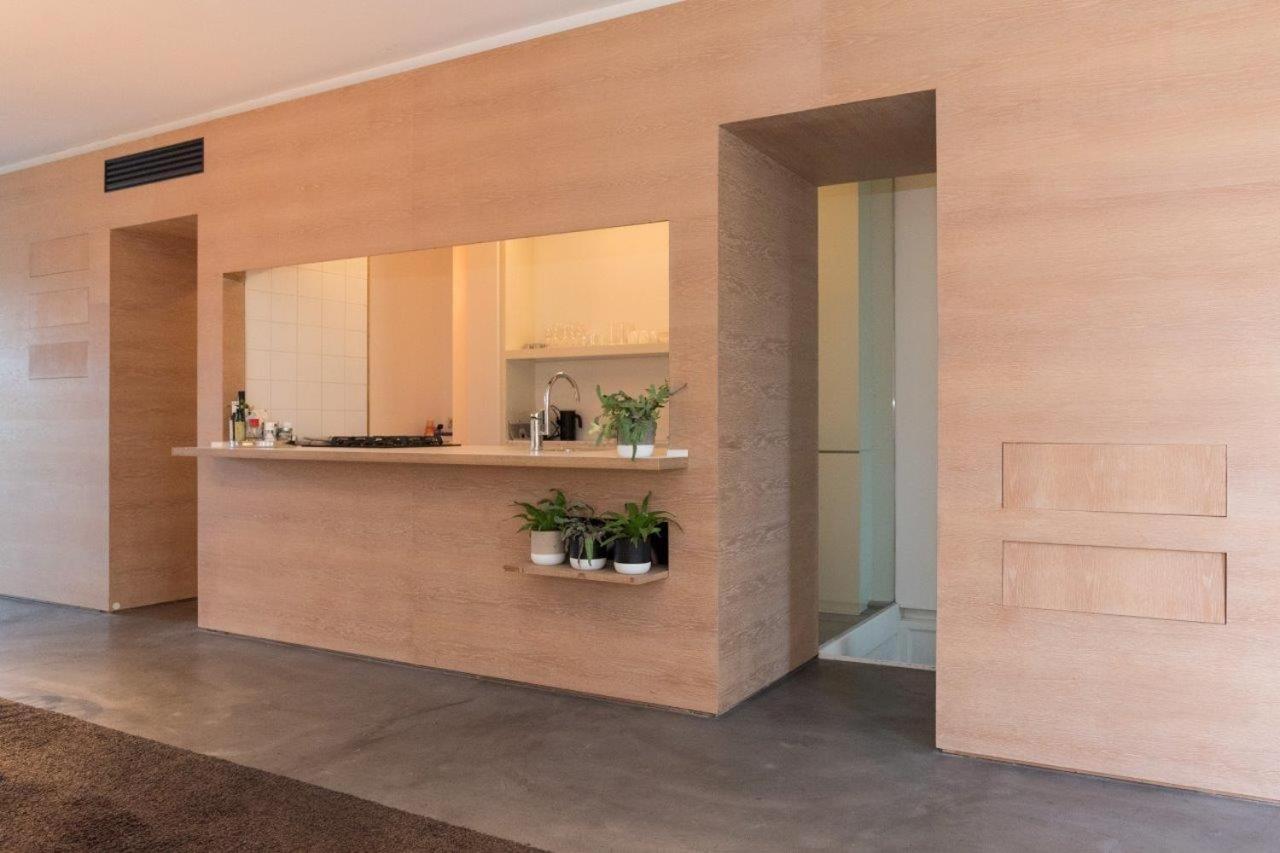 Apartment Centre Loft On The Historic Canal Utrecht